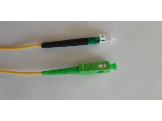 Lwl1faserpatchk 20Mtrlcapcscapc 9125U Os2 G657a2 Ad2mm Lc Hat Flexible Knickschutztülle Synergy21