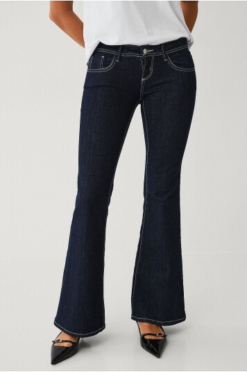 Gina Tricot Jeans Ultra Low Flare Blå Gina Tricot Jeans Ultra Low Flare Blå