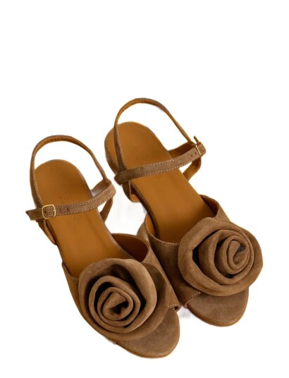 ANGULUS Sandals Flat Brown 36 ANGULUS Sandals Flat Brown 36