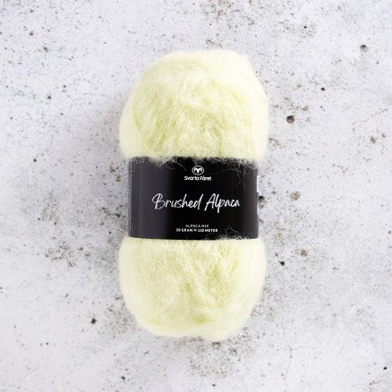 Svarta Fåret Børstet alpakkagarn 05 Lemon Sorbet Svarta Fåret Børstet alpakkagarn 05 Lemon Sorbet