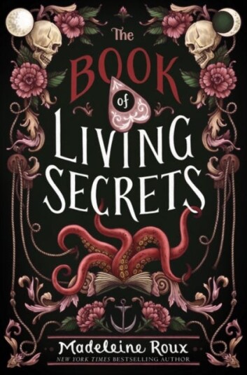 The Book Of Living Secrets Av Madeleine Roux