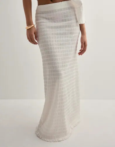 Nelly Hvit Stunning Structure Maxi Skirt
