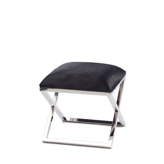 Warm & Comfy Krakk Kuskinn 45x45x45 cm Natursvart Warm & Comfy Krakk Kuskinn 45x45x45 cm Natursvart