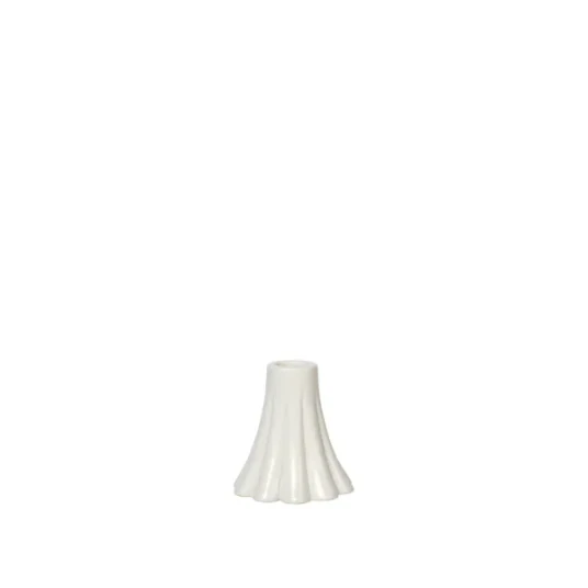 Broste Copenhagen Heli Lysestake 8 cm i Kremfarge Broste Copenhagen Heli Lysestake 8 cm i Kremfarge