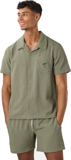 Blount & Pool Hawaii Beach Shirt