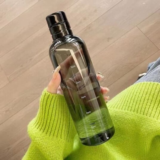 Vannflaske Enkel med tidsskala