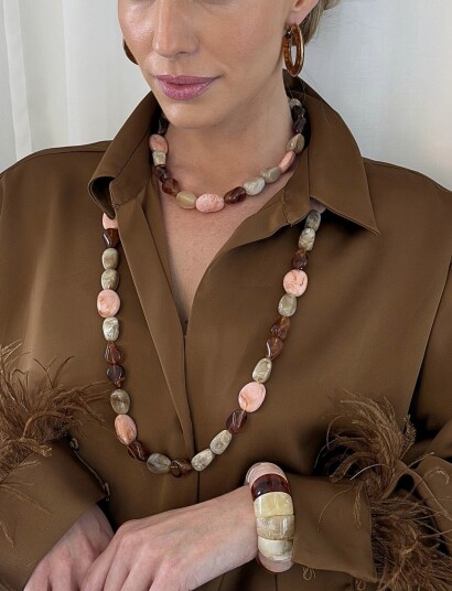 Bud to rose Prisma Resin Necklace Ivory/Brown Multi/patterned ONE SIZE Bud to rose Prisma Resin Necklace Ivory/Brown Multi/patterned ONE SIZE