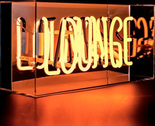 Locomocean Lounge neonskilt