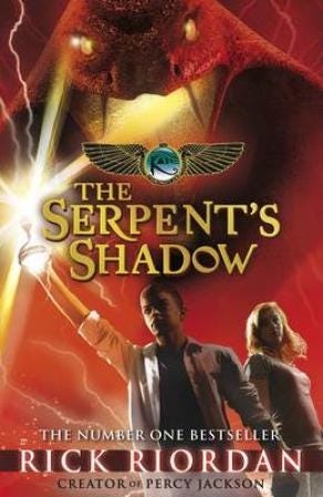 The Serpent'S Shadow (The Kane Chronicles Book 3) Av Rick Riordan