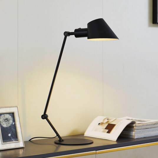 Lindby Corali bordlampe svart metall høyde 64 cm