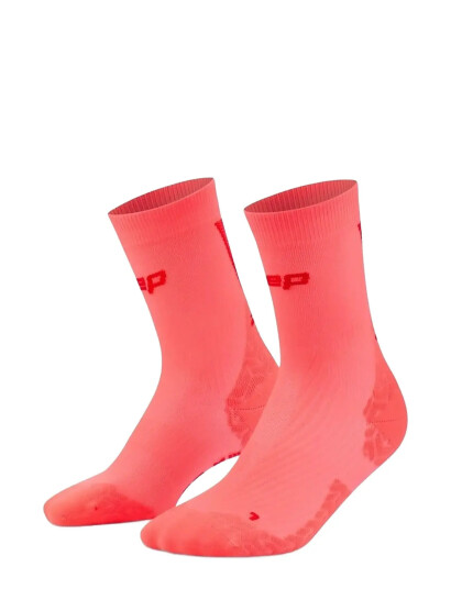 CEP Core Run Ultralight Socks Mid Cut 4.0 Coral III CEP Core Run Ultralight Socks Mid Cut 4.0 Coral III