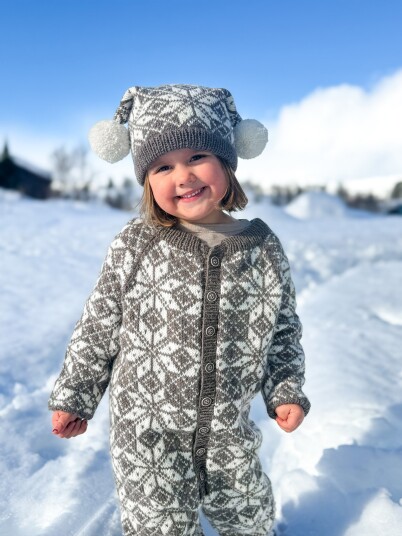 621MS 11a Selbu heldress og lue