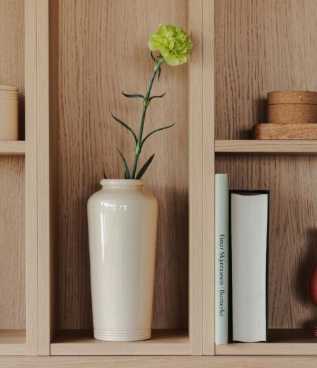 UND Legacy Vase Marsipan H25