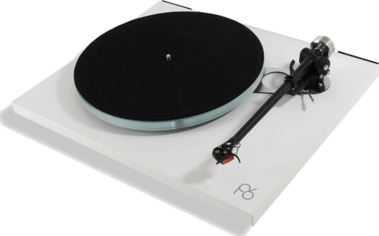 Rega Planar 6 m/Nd5 pickup Platespiller Hvit