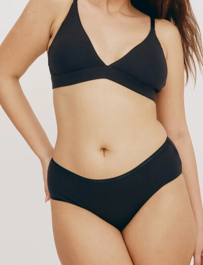 Organic Basics Core Triangle Bralette   Black   S