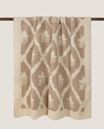 Frati Home Pledd Kokt Ull Antique Beige 150x190
