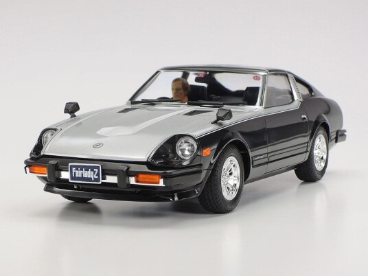 Tamiya 1/24 Nissan Fairlady 280Z with T-Bar Roof