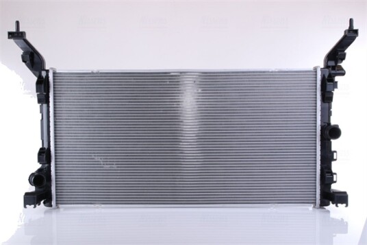 Radiator NISSENS 606058