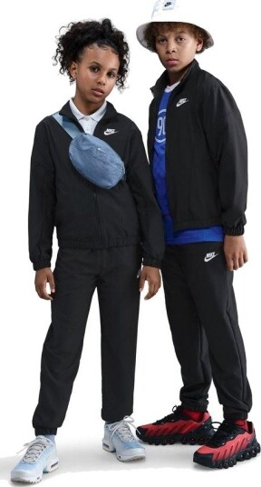 Nike Tracksuit Nsw Woven Fz   Svart/hvit Barn størrelse M: 137 147 cm