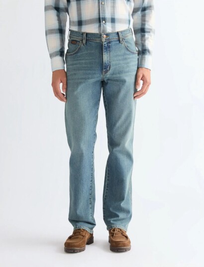 Wrangler Texas Blue 33 x 30 Wrangler Texas Blue 33 x 30