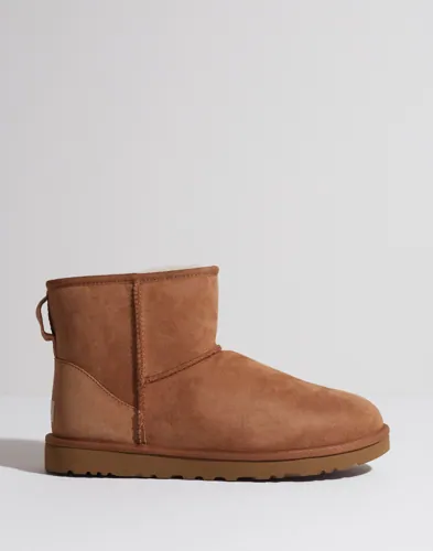 UGG M Classic Mini Boots & Støvler Brun UGG M Classic Mini Boots & Støvler Brun