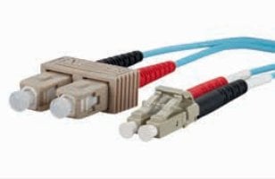 Metz Connect 151J1eojo20e. Kabellengde 2 M. Fiberoptisk Type Om3 Kontakt 1 2X Sc Kontakt 2 2X Lc Hulldiameter 50 Μm Kabelfarge Aqua 151J1eojo20e 151J1EOJO20E