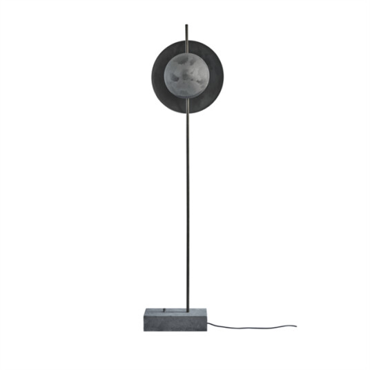 101 Copenhagen Dawn Gulvlampe Oksidert Aluminium 101 Copenhagen Dawn Gulvlampe Oksidert Aluminium