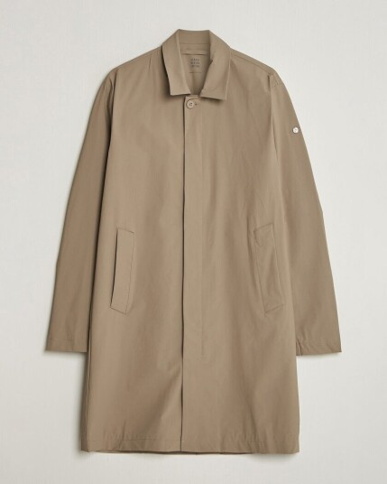 Scandinavian Edition Ascend II Lightweight Coat Sand