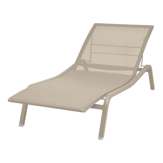 Fermob Alize Sunlounger Muskat 14