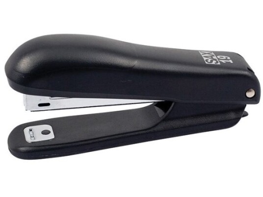 Sax Stiftemaskin Opptil 10 Sider Sort Integrert Stiftefjerner Gratis Isax19-05+10/5