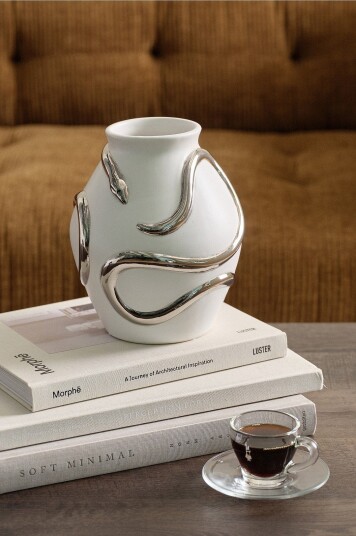 Ellos Home Vase Snake høyde 21 cm Hvit