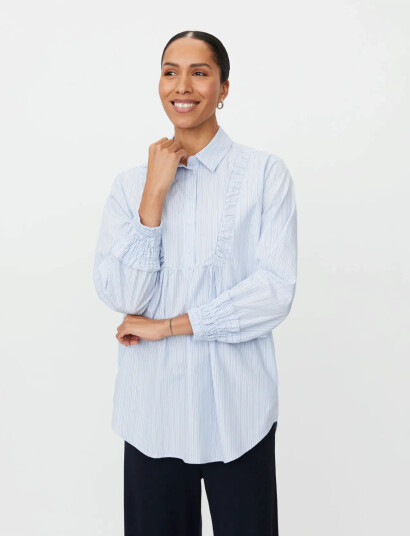Masai Magetisha Blue M Masai Magetisha Blue M