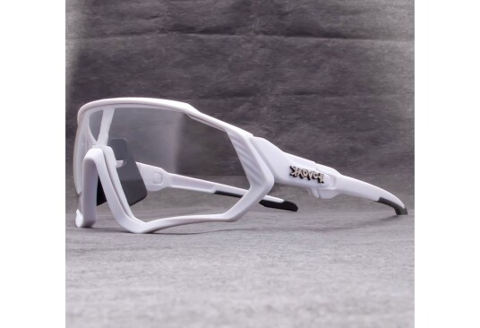 Raske briller - Ke9408 Photochromic fra Kapvoe - Hvit - plast - sport - standard Raske briller - Ke9408 Photochromic fra Kapvoe - Hvit - plast - sport - standard