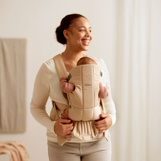 Babybjörn Mini Bæresele Vevd Beige Babybjörn Mini Bæresele Vevd Beige