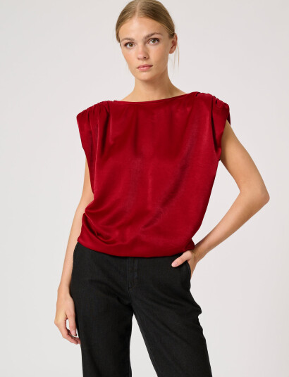 My Essential Wardrobe Estellemw Wrap Top - Red - 34