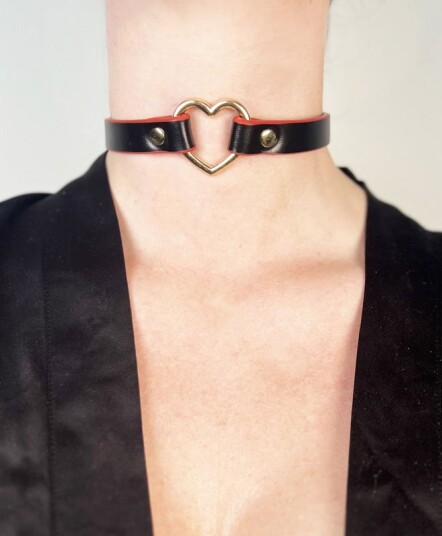 Shiver Shiver Choker Golden Heart YL-80850