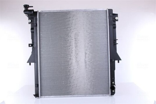 Radiator NISSENS 606549