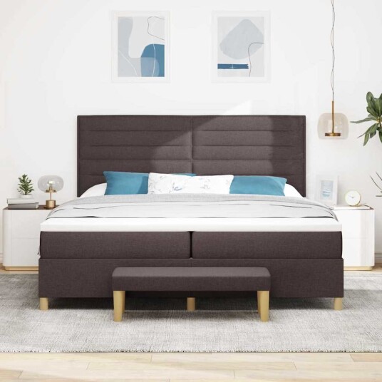 Boksfjær seng med madrass & benk Mørk brun 200x200 cm Stoff