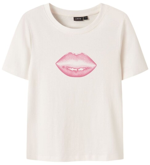 LMTD T skjorte NlfHips White Alyssum/W Pink A Boo LMTD 7 8 år 122 128 T skjorte Hvit LMTD T skjorte NlfHips White Alyssum/W Pink A Boo LMTD 7 8 år 122 128 T skjorte Hvit