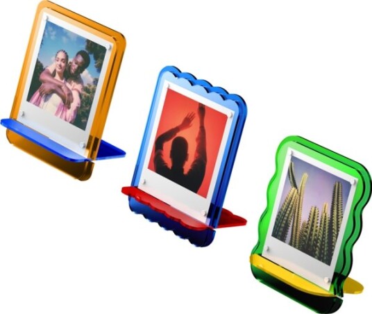 Polaroid Coloured Acrylic Photo Frames 3 Pack, Bilderammesett, Flerfarget, Bord, Rektangulær, China, 366 G Polaroid Coloured Acrylic Photo Frames 3 Pack, Bilderammesett, Flerfarget, Bord, Rektangulær, China, 366 G