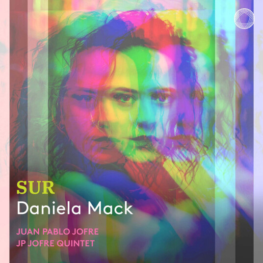 Daniela Mack Sur CD