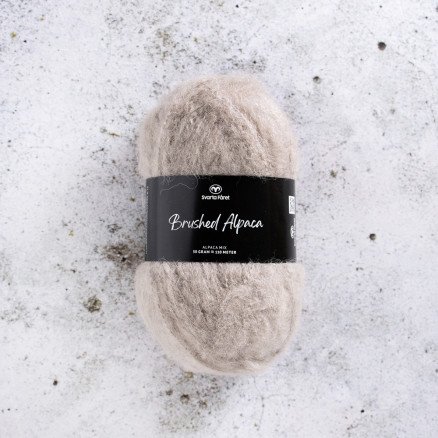 Svarta Fåret Børstet alpakkagarn 03 Beige Svarta Fåret Børstet alpakkagarn 03 Beige
