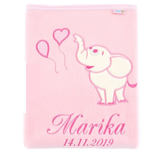 Stort teppe med navn. Elefant med ballonger. Rosa