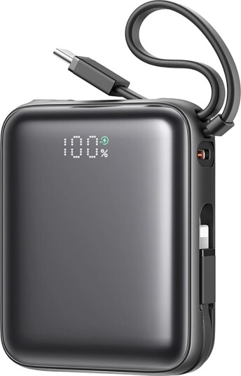 Joyroom JR-PBF27 10000mAh 22,5W Powerbank med innebygde USB-C- og Lightning-kabler Svart