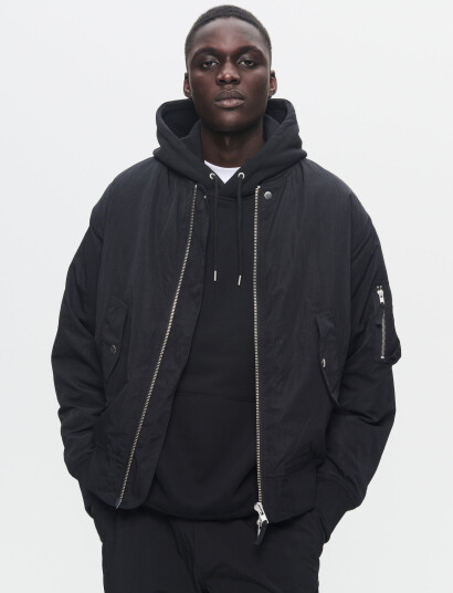 WOOD WOOD Wwaki Tonal Bomber - Black - M WOOD WOOD Wwaki Tonal Bomber - Black - M