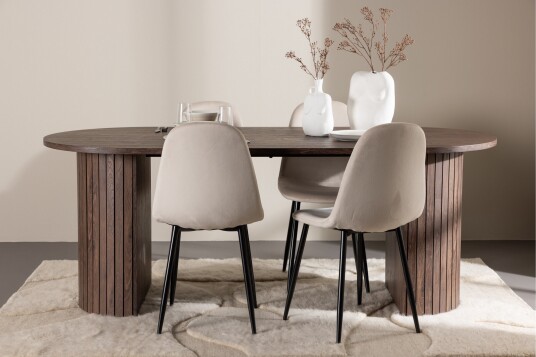Härön Spisegruppe 200 cm Oval med 4 Polar stoler   Mocca/Beige