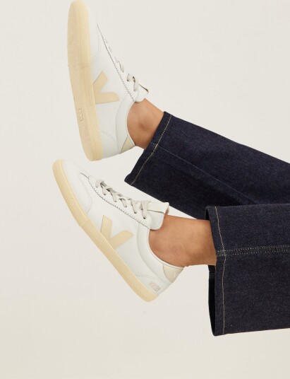 Veja Volley Signature