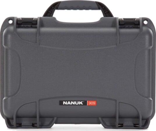 NANUK 909 Flightcase - 291x178x93mm - Grafitt NANUK 909 Flightcase - 291x178x93mm - Grafitt