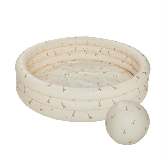 OYOY Mini Swimming Pool Large & Beach Ball Giraffe M107603 OYOY Mini Swimming Pool Large & Beach Ball Giraffe M107603