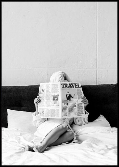 Reading In Bed Plakat Plakat / 40x50cm Reading In Bed Plakat Plakat / 40x50cm